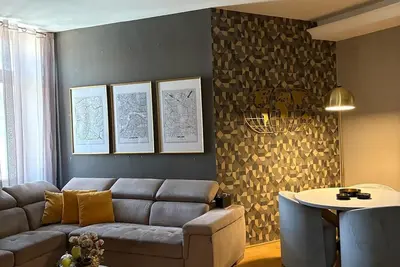 Image de La smorfiosa Vomero: Large and bright apartment 2min from Funiculars and Metro