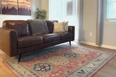 Cozy 2 Bedroom in Denver