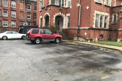Image de 2-bedroom apartment in old Castle jail