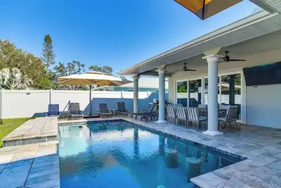 Image de Pool Heat Included! Seminole Getaway w/ Game Room