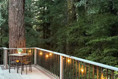 Image de Peaceful Forest Hideaway