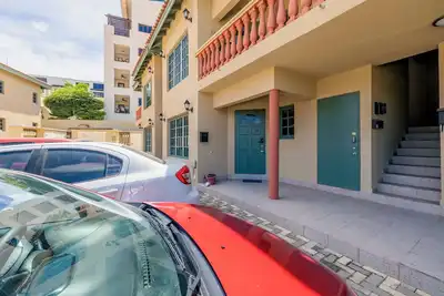 Image de 2-bedroom/2 bathroom condo in lovely Palm Beach, Aruba. 10 minute walk to beach