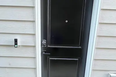 Image de Two Bedroom Basement Suite near Yeg airport