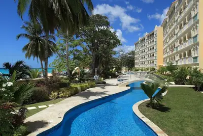 Image de Sapphire Beach Condos 116