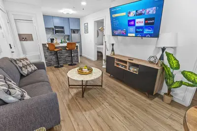 Image de Spacious 2br Sleeps 4 Near Uh & Midtown