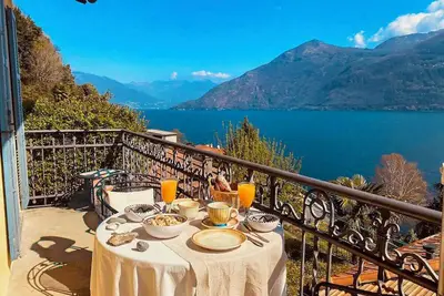 Image de 4½-room house with private garden, fire pit and beautiful view of the lake