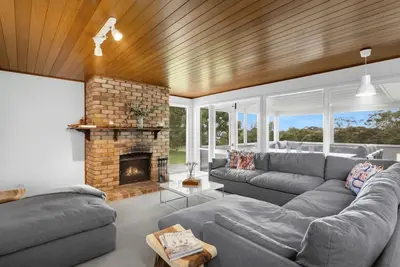 Image de Sunnyside Up - Pay 2 Stay 3!