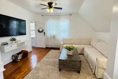 Image de Guest House, near Rih, Jwu, Cci and Walk to Rw Zoo