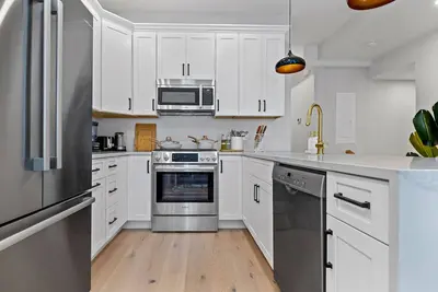 Image de Boston Modern Lux - Subway / Family / Business Ready