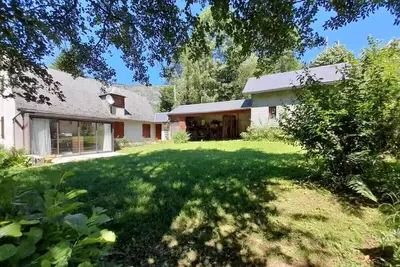 Image de Maisonnette, 6 personnes, bord de rivière