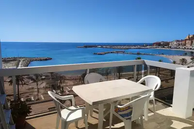 Image de Stunning beachfront apartment