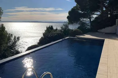 Image de Luxury and relaxation in Roses in an apartment with breathtaking sea views