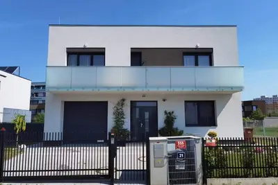 Image de Spacious 5-bedroom villa with Ac in marvelous Praha 14