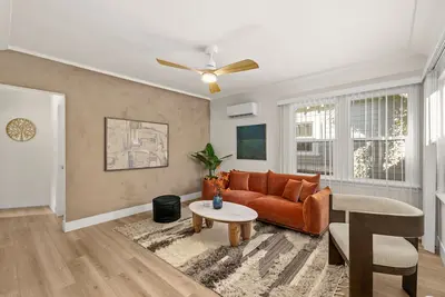 Image de Cozy 2-Bedroom Cottage Near Balboa Park