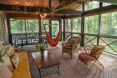 Image de Charming Cabin Retreat Near Shenandoah park with Wi-Fi