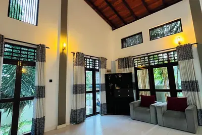 Image de Hidden Gem - 4 Bedroom Beach Villa