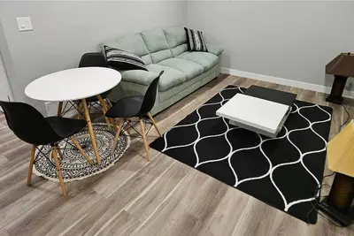 Image de Home Near Regina Airport