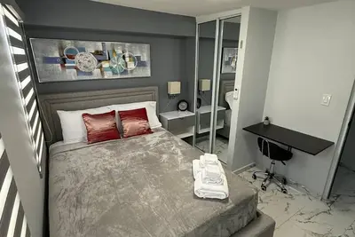 Image de Cozy, centrally located, family-friendly apt