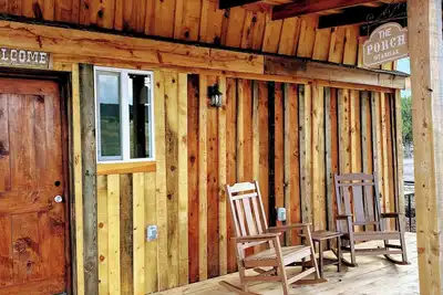 Image de Escape to the Open Sky: Authentic Ranch Bunkhouse Getaway on the H3 Cattle Ranch