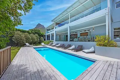 Image de Shanklin Villa - Sleeps 14