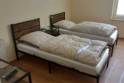 Image de Spacious, bright and freshly renovated 4 room apartment