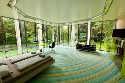 Image de Blofeld's villa, luxury villa, sauna, mega tubs, salon, library, park, bar