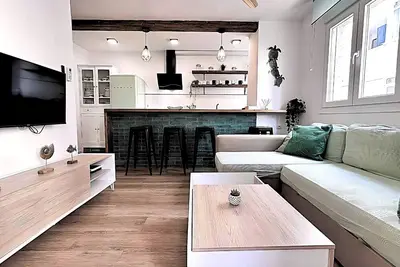 Image de Balcony of the Sea