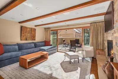 Image de Downtown Condo on Hopkins By Aspen Go!