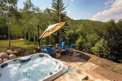 Image de Close to the Slopes Snowmass Vacation Home!