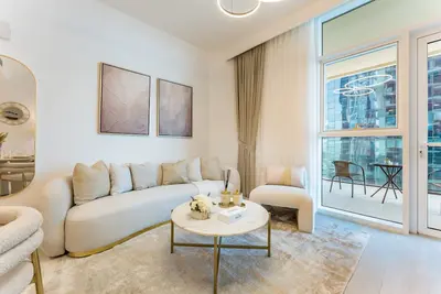 Image de Balcony Facing a Partial Canal View, Close to Metro and Marine Transport