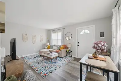 Image de Adorable Maumee Ranch by River/Park-2br fast WiFi