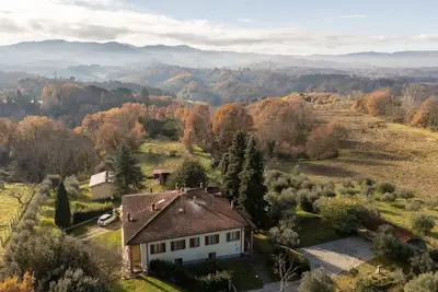 Image de Maison de vacances 'Poggio Loccano' avec jardin privé et balcon