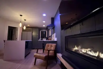 Image de The Luxe Recharge Retreat Ev + Hot Tub in Waterville Estates