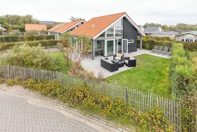 Image de Zonnedorp Duinhuis 18 Renesse | Relaxed beach holiday for the whole family