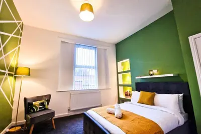 Image de Lodginet Stays - County Luxe | 2br Flat 1
