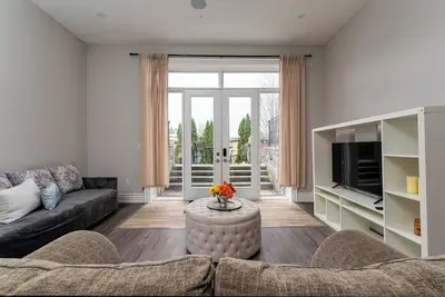 Image de Comfortable 4 Bed Family Suite Near Parks