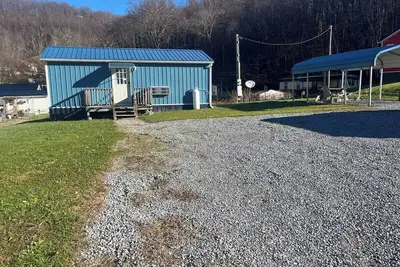 Image de Charming 1-bedroom cabin in Crumpler minutes from Hmt's Indian Ridge trailhead