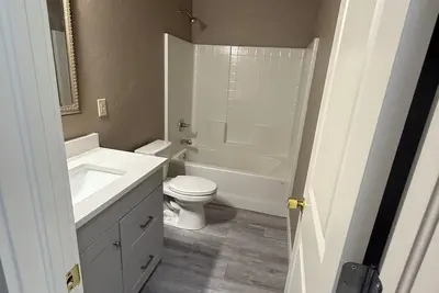 Image de 3-bedroom 2-bathrooms house in peaceful Chickasha / Downtown area