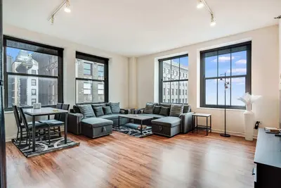 Image de Downtown Chicago Stay with Free In & Out Parking 3