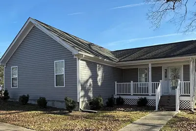 Image de Comfortable cottage near Colonial Williamsburg & close to the Historic Triangle