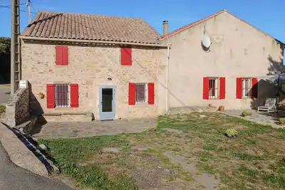 Image de Superbe maison de 2 chambres à Pardailhan