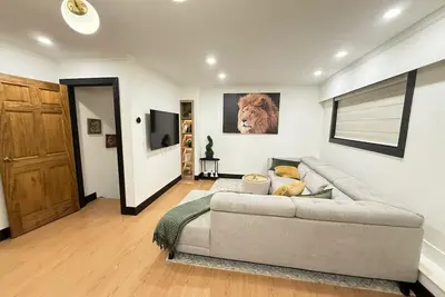 Image de Modern & Comfy Delta Family Stay