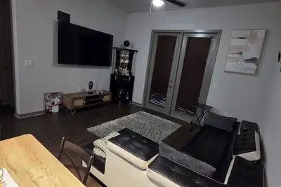 Image de Cozy 1-bedroom apartment in Energy Corridor Houston with pool and gym access