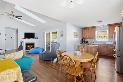 Image de Swansboro Serenity - Home Near Parks & Beaches