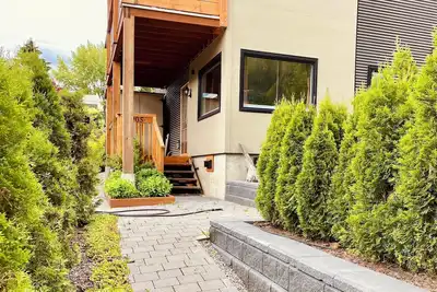 Image de Sunny + Bright | Cottonwood Suite (2 Bedroom)