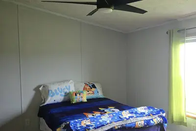 Image de Welcoming 3-bedroom house with Ac in charming Milford.