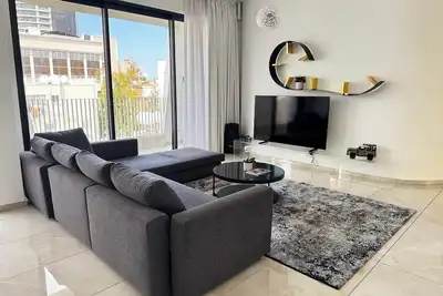 Image de Wealthystays: Spacious 3br CityCenter, Workspace