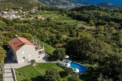 Image de Villa Sunrise by Villas Guide