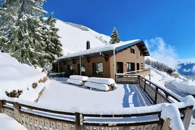 Image de Chalet au coeur des Pyrénées, au pied des pistes