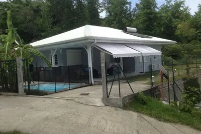 Image de Les terrasses de Maëlle Ii - Jolie villa avec piscine et vue mer à Rivière-Salée